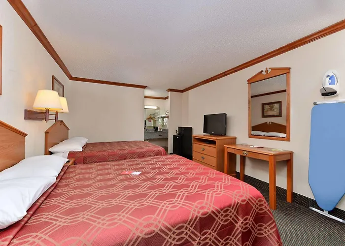 Hotel Econo 2*